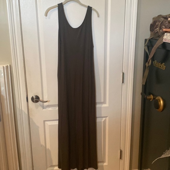 Annabelle size small dark hunter green  maxi dress NWT - Picture 3 of 5